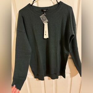Aqua 100% Cashmere Women’s Sweater Size L in Army Green (NWT)